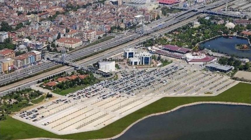 Sahil Otoparkı Kameralarla İzleniyor