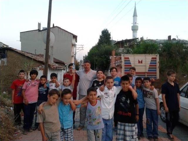 Malkara’da Kuran Kursu Öğrencilerine İftar Yemeği Düzenlendi