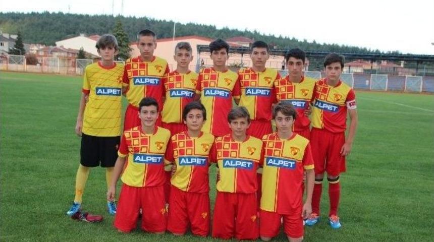 Bilecik'te U-13 2'inci Kademe Futbol Şampiyonası