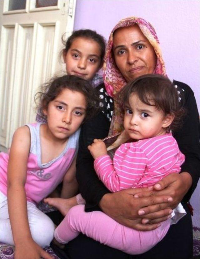 Leyla Muhtar Başaran Ailesine Sahip &Ccedil;ıktı 1