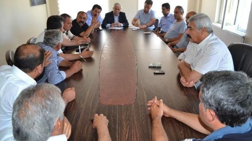 Başkan Toprak, Muhtarlar İle Bir Araya Geldi