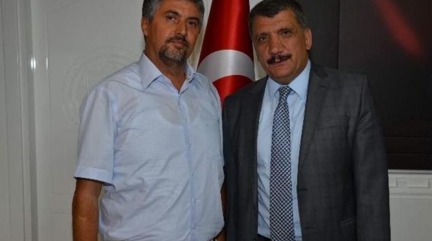 Hulisi Porgalı , Başkan Selahattin G&uuml;rkan'ı Ziyaret Etti.