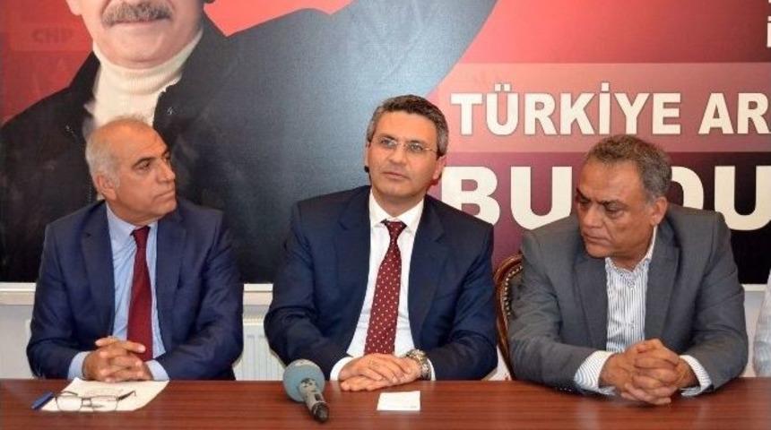Chp İstanbul İl Başkanı Salıcı, Partililerle Buluştu