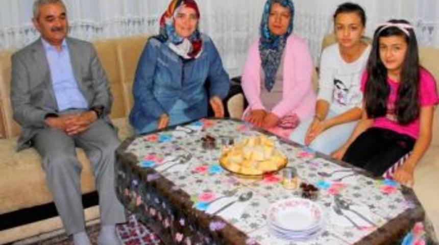 Başkan Karataş'tan S&uuml;rpriz İftar Ziyareti