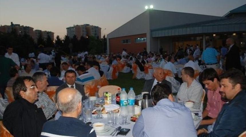 Sanayiciler Ve Esnaf İlk Kez Birlikte Oru&ccedil; A&ccedil;tı
