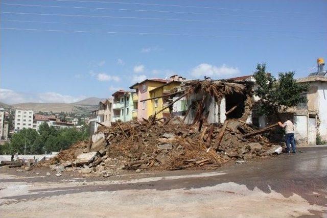 Yahyalı da &Ccedil;evre D&uuml;zenleme &Ccedil;alışmaları 3