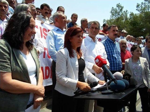 Diyarbakır B&uuml;y&uuml;kşehir Belediyesi ne Yapılan Saldırıya Bdp&rsquo;den Tepki 1