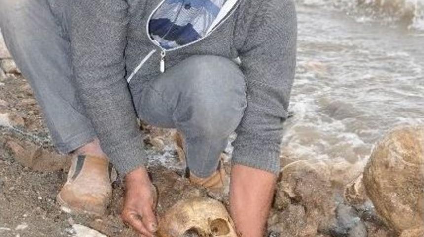 Sivas&rsquo;ta Barajdan İnsan İskeleti &Ccedil;ıktı