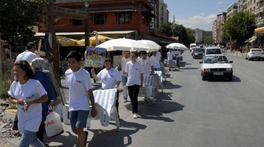 Gen&ccedil;lerden İlgin&ccedil; Tanıtım Y&uuml;r&uuml;y&uuml;ş&uuml;