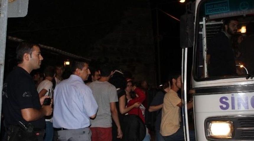 N&uuml;kleer Santral Eyleminde Gerginlik: 3 Yaralı