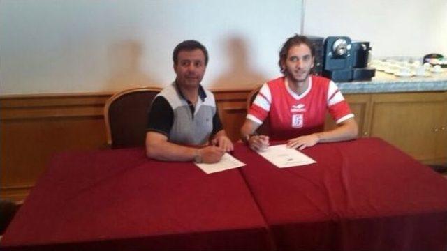 Balıkesirspor, Portekizli Nuno Andre'yi Renklerine Bağladı