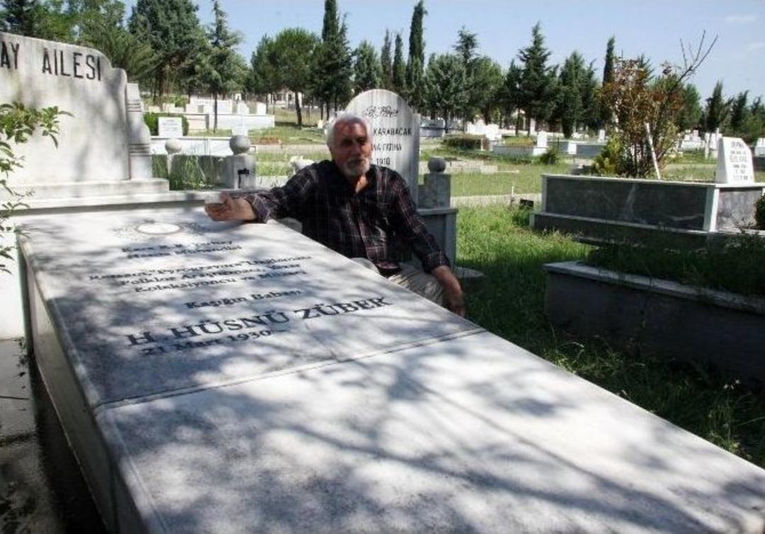 (&ouml;zel Haber) &Ouml;lmeden Kendi Mezarını Yaptırdı