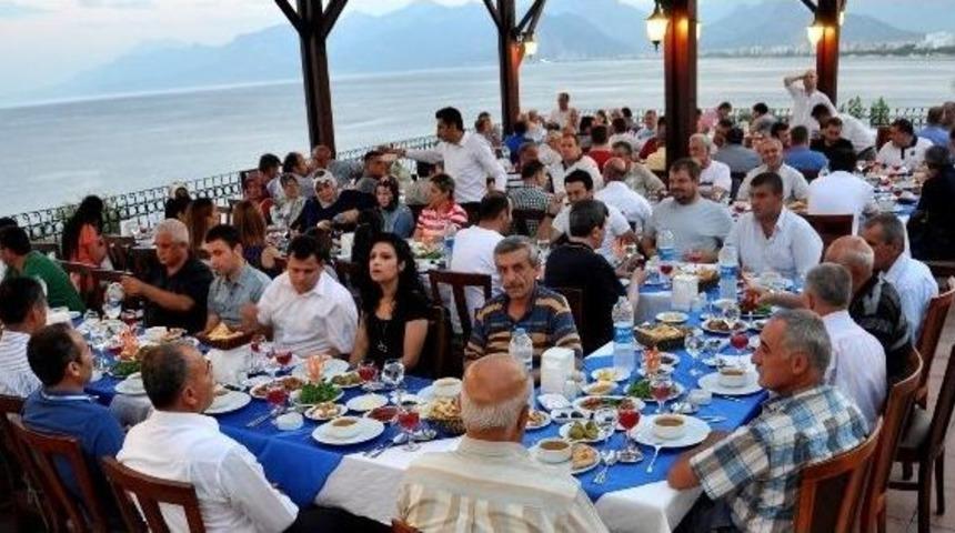 Göller Bölgesi Birliği Antalya’da İftar Açtı