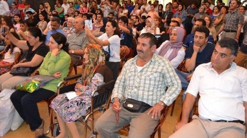 Forum Kayseri&rsquo;de Suzan Kardeş R&uuml;zgarı Esti