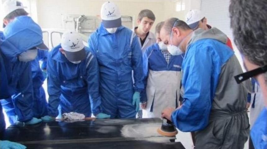 İlhan Parseker Mesleki Ve Teknik Anadolu Lisesine Laboratuvar