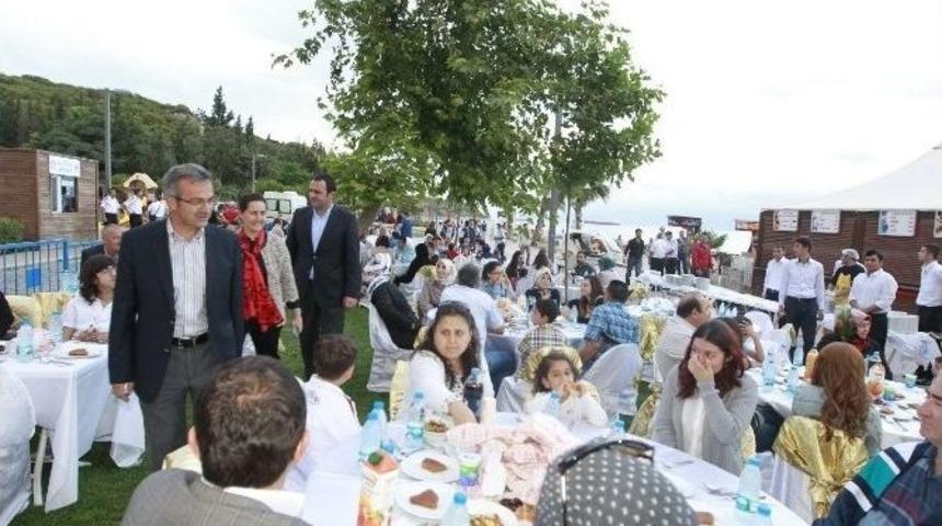 Gebze Ailesi İftarda Buluştu