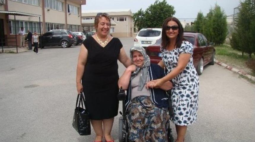 Urlalı Engellilerin Mutluluğu Y&uuml;zlerine Yansıdı