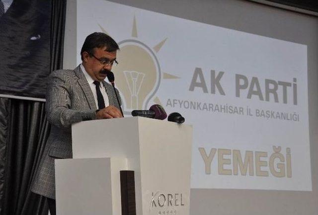 Ak Parti Afyonkarahisar İl Teşkilat &Uuml;yeleri İftarda Bir Araya Geldi 2