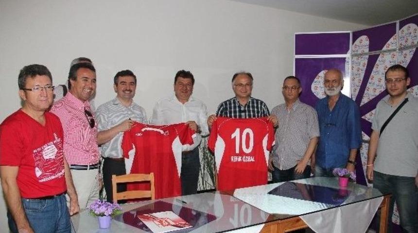 Balıkesirspor'un Sağlığı &Ouml;zel Sevgi Hastanesi'ne Emanet