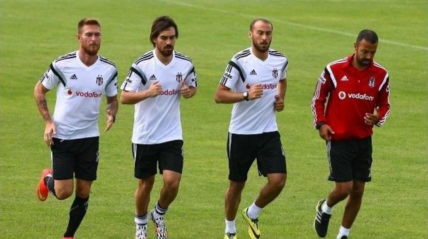 Beşiktaş Yeni Sezon Hazırlıklarını S&uuml;rd&uuml;r&uuml;yor