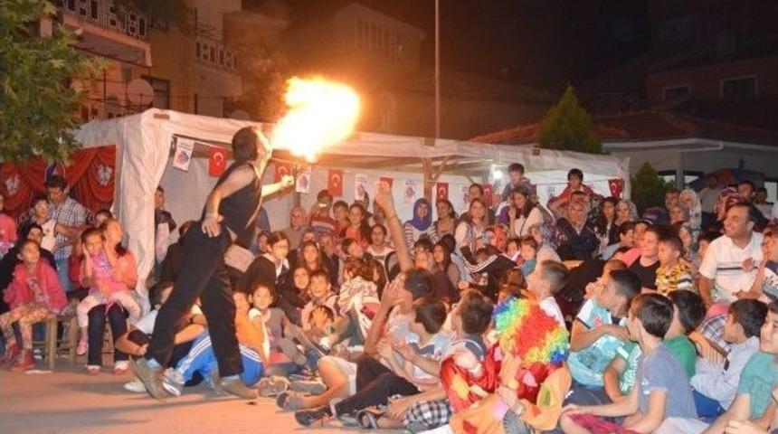 Sındırgı'da Ramazan Gecelerine Yoğun İlgi