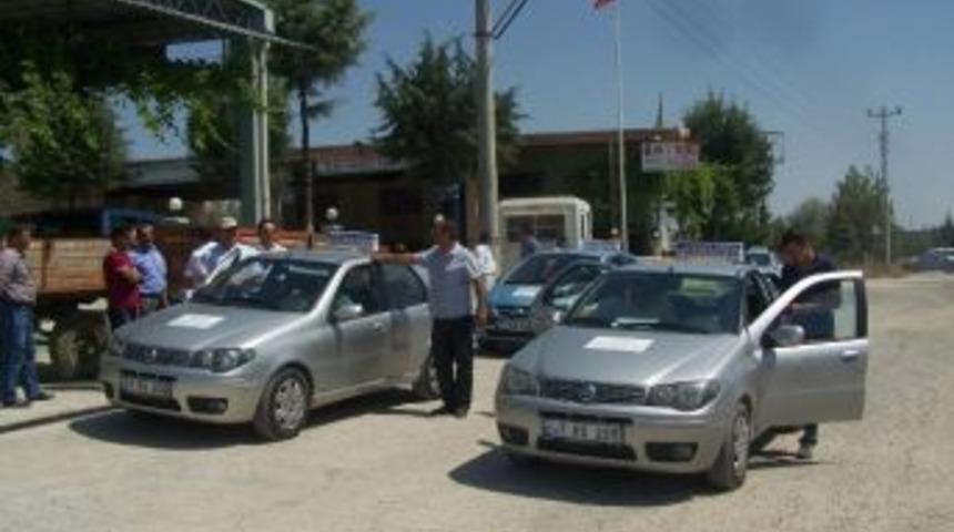 S&uuml;r&uuml;c&uuml; Adayları, Direksiyon Sınavında Ter D&ouml;kt&uuml;
