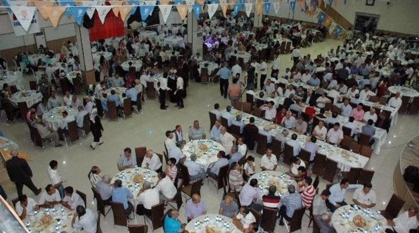 Ak Parti Adıyaman İl Başkanlığından İftar Yemeği