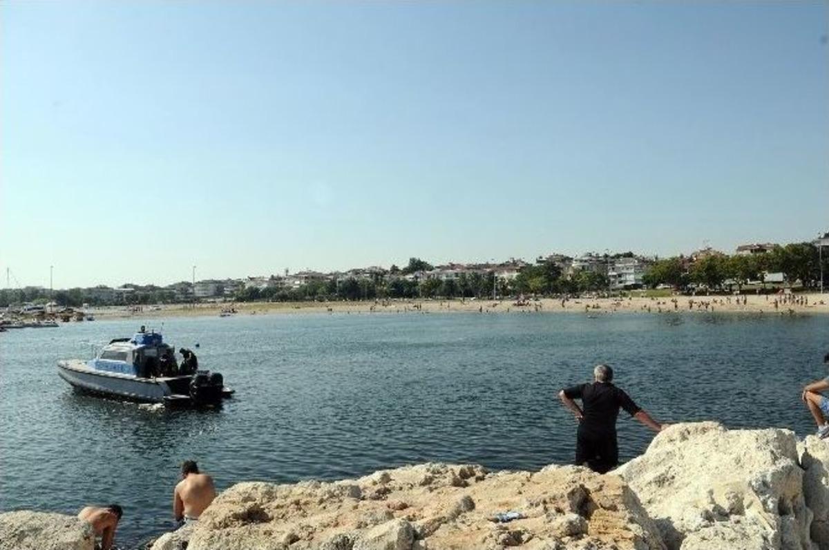 Serinlemek İ&ccedil;in Girdiği Denizde Can Verdi