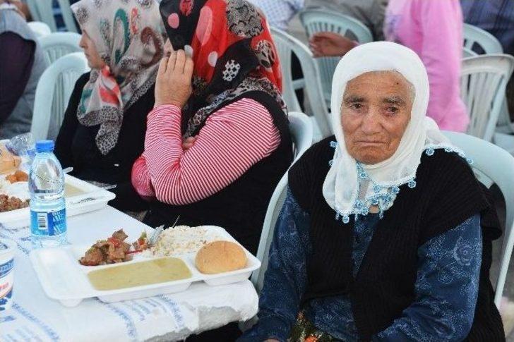 Büyükşehir'in Halk İftarları Bala’da Devam Etti G1