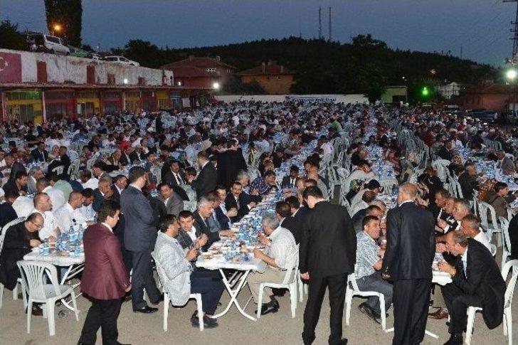 Büyükşehir'in Halk İftarları Bala’da Devam Etti G4