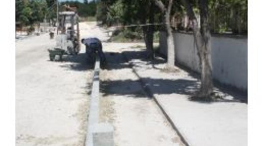 Vize Belediyesi Yol Yapım &Ccedil;alışmalarına Başladı