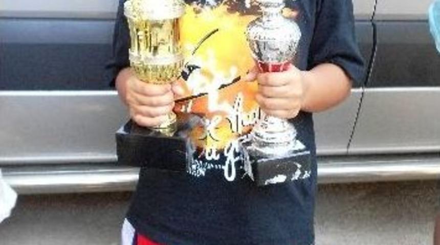 Aile Boyu Basketbol Sevgisi