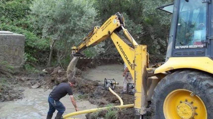 Saltukova&rsquo;da Su Şebekesinde Arıza Meydana Geldi