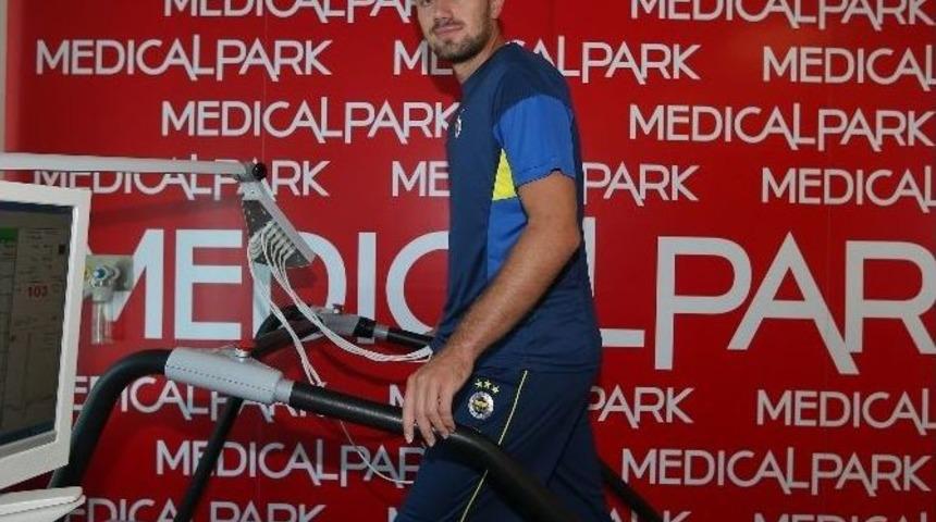 Fenerbah&ccedil;e'de Sağlık Kontrolleri Başladı