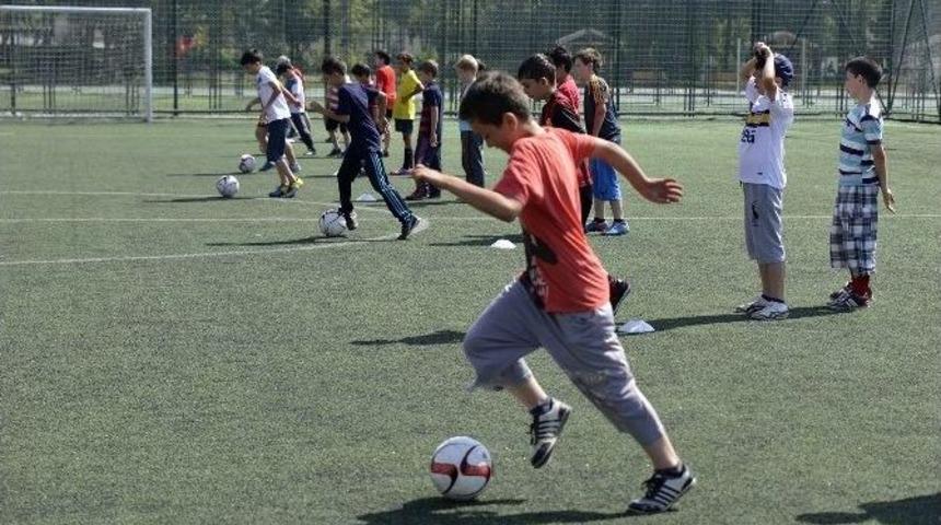 &Ccedil;ocukların Yaz Okulu Keyfi