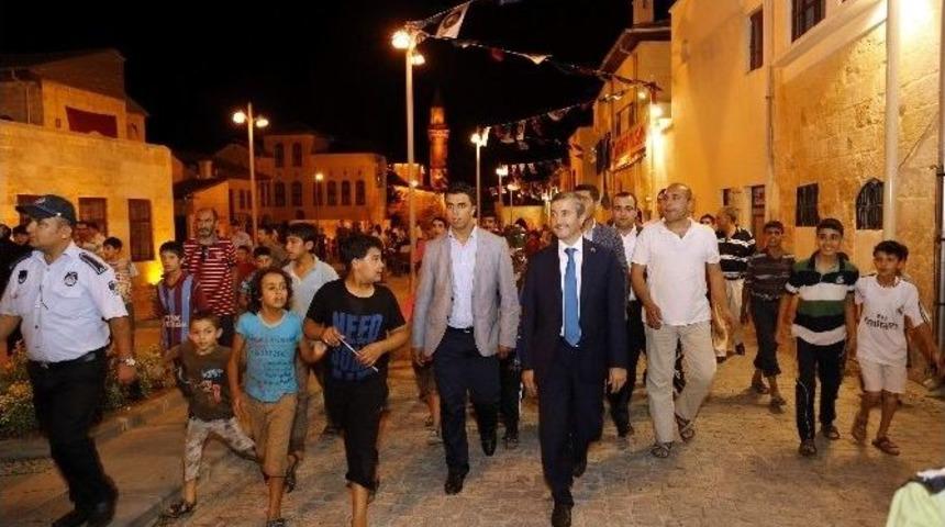 Başkan Tahmazoğlu İftar Sonrası &Ccedil;ay İkramını Geri &Ccedil;evirmedi