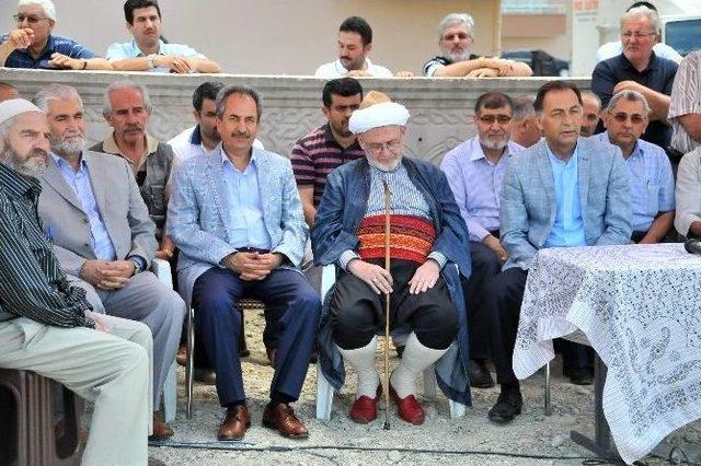 Akşehir Yunus Emre Camisinin Temeli Atıldı 1