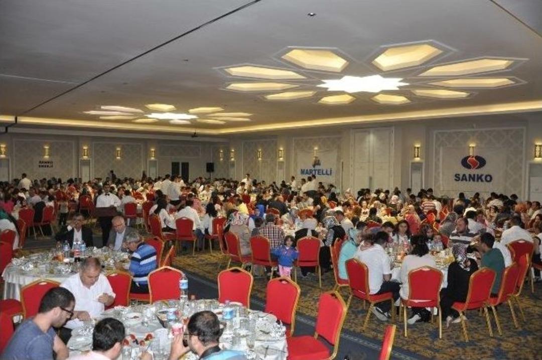 İsko&rsquo;nun Geleneksel İftarında Hediye Yağmuru