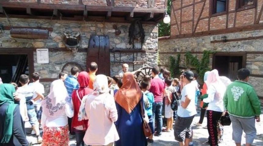 Yaz Okulu &Ouml;ğrencileri Bursa Gezisinde