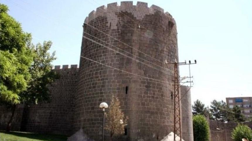 Diyarbakır Surları Hayat Buluyor