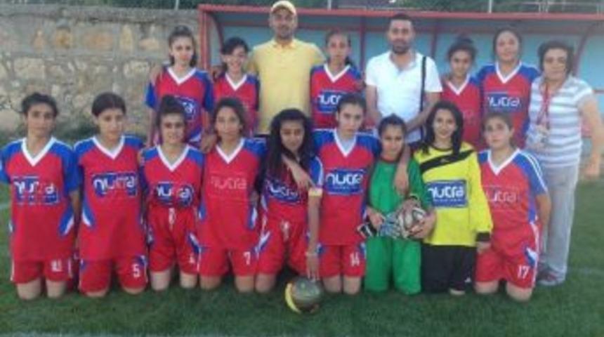 Yıldız Kızlar T&uuml;rkiye Futbol Şampiyonası