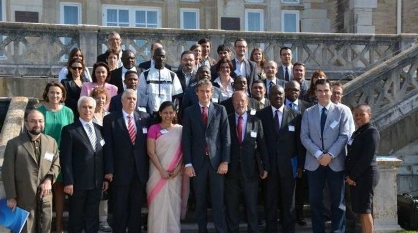 Yerel Y&ouml;netimlerin Mali Sıkıntısına Bozbey&rsquo;den &Ouml;neri