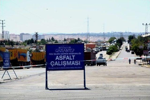 Büyükşehir, İlçelerdeki Asfalt Çalışmalarını Hızlandırdı