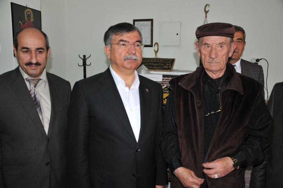 Milli Savunma Bakanı Yılmaz, Sivas'ta