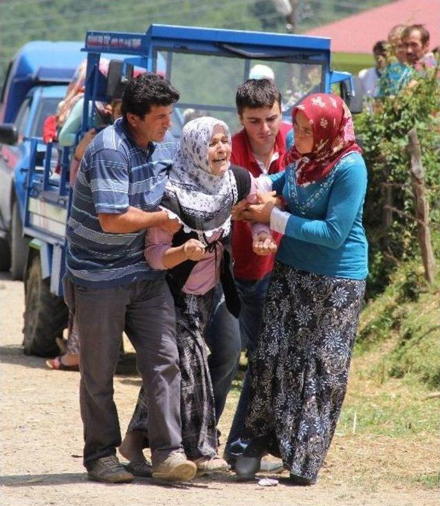 Üzerine İnşaat Kolonu Düşen 6 Yaşındaki Çocuk Hayatını Kaybetti