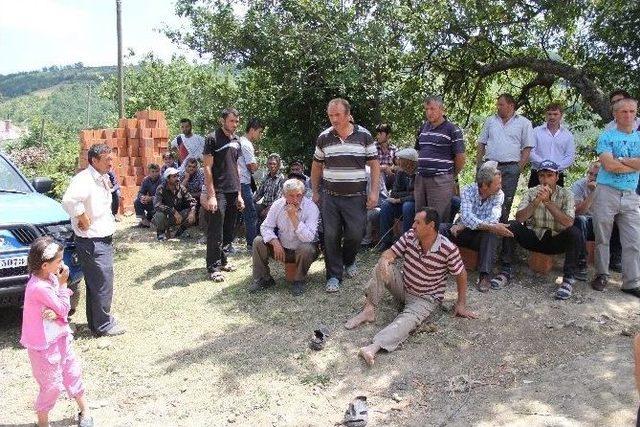 Üzerine İnşaat Kolonu Düşen 6 Yaşındaki Çocuk Hayatını Kaybetti