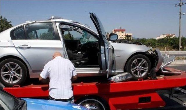 Tatil Yolunda Trafik Kazası: 4 Yaralı 2