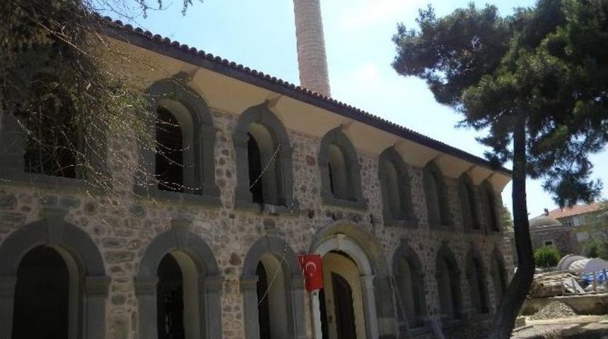 Tarihi Orta Cami'nin Restorasyonunda Sona Yaklaşıldı