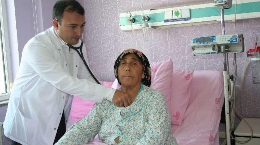 Yaşlı &Ccedil;ifte By-pass Ameliyatı