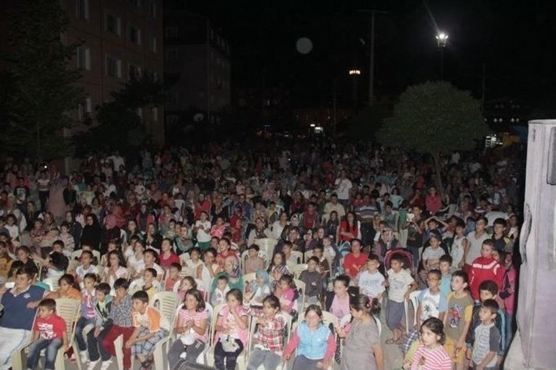 Mobil Sahne Yolculuğa Devam Ediyor